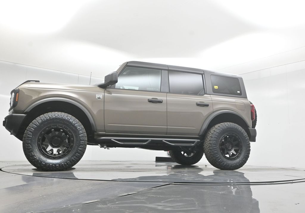 2025 Ford Bronco Big Bend photo 6