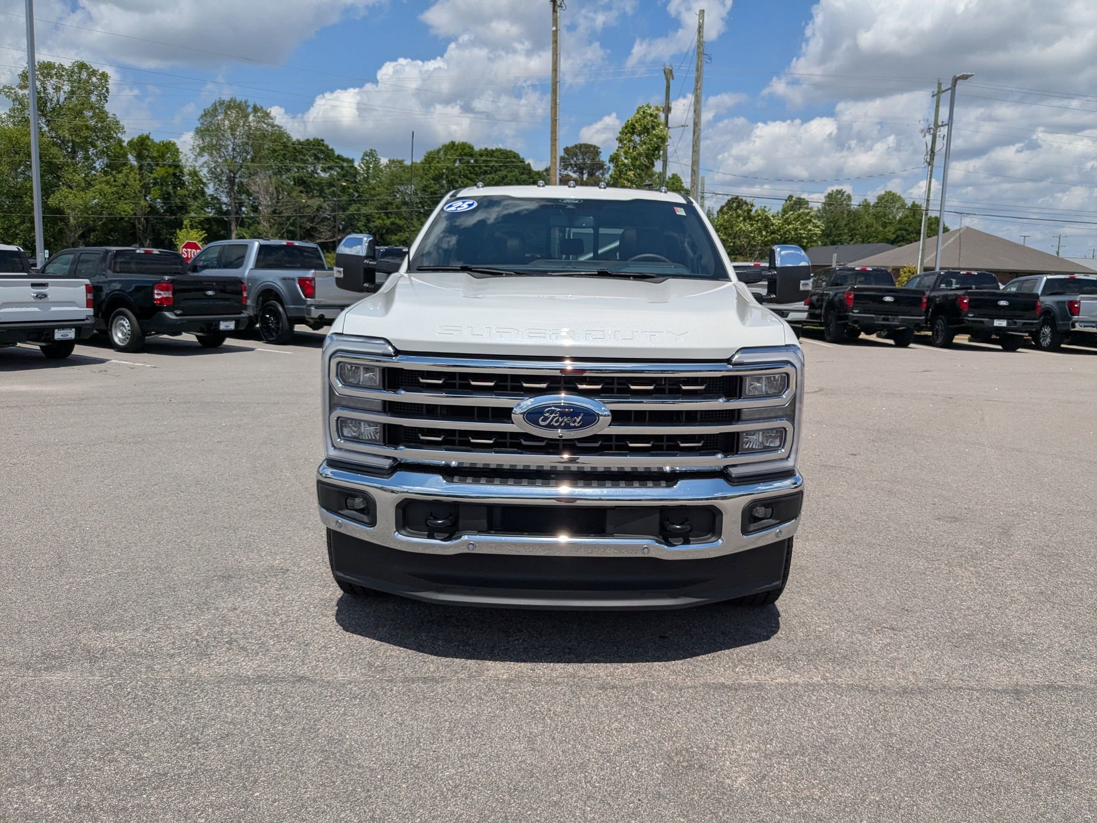 2025 Ford F-350 King Ranch photo 4