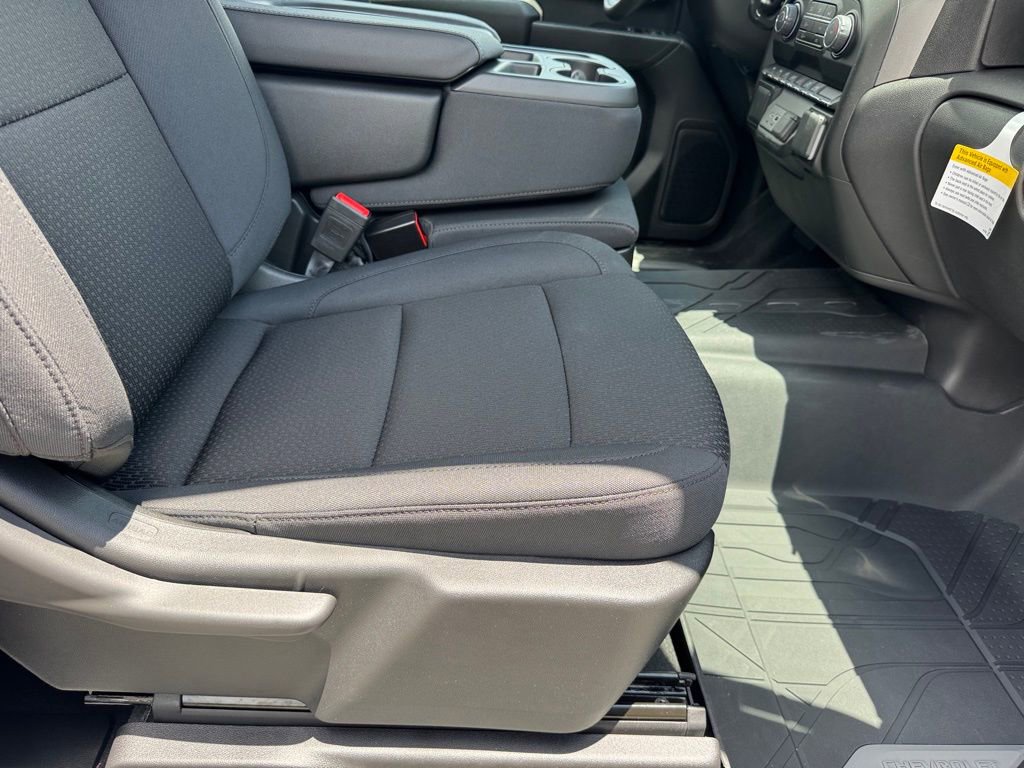 2025 Chevrolet Silverado 1500 photo 14