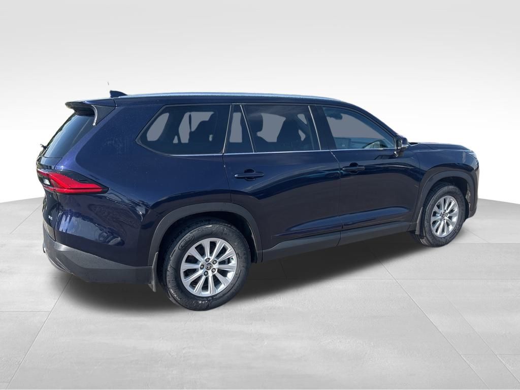 2024 Toyota Grand Highlander XLE photo 4
