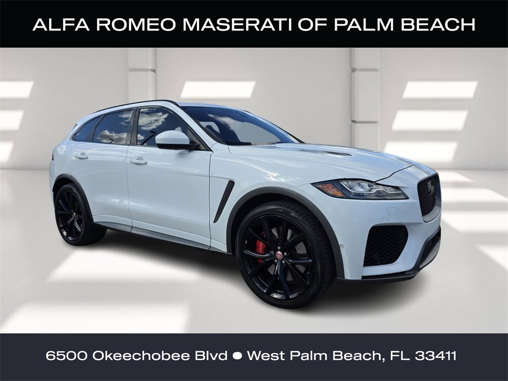 2020 Jaguar F-Pace SVR's photo