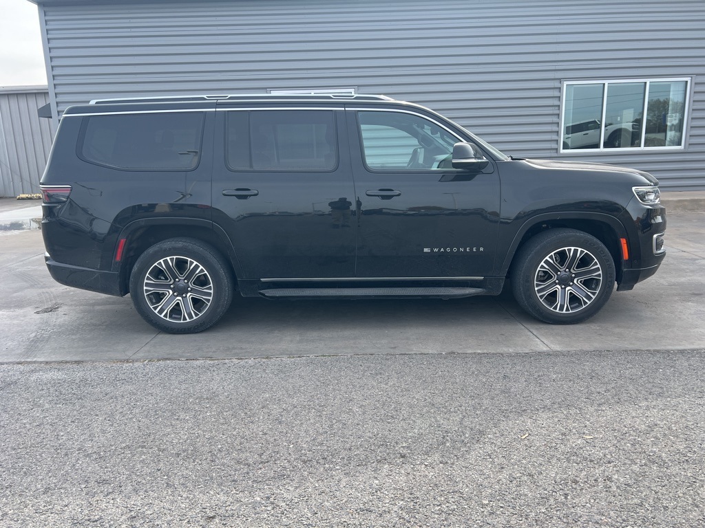 2024 Jeep Wagoneer Series II photo 3