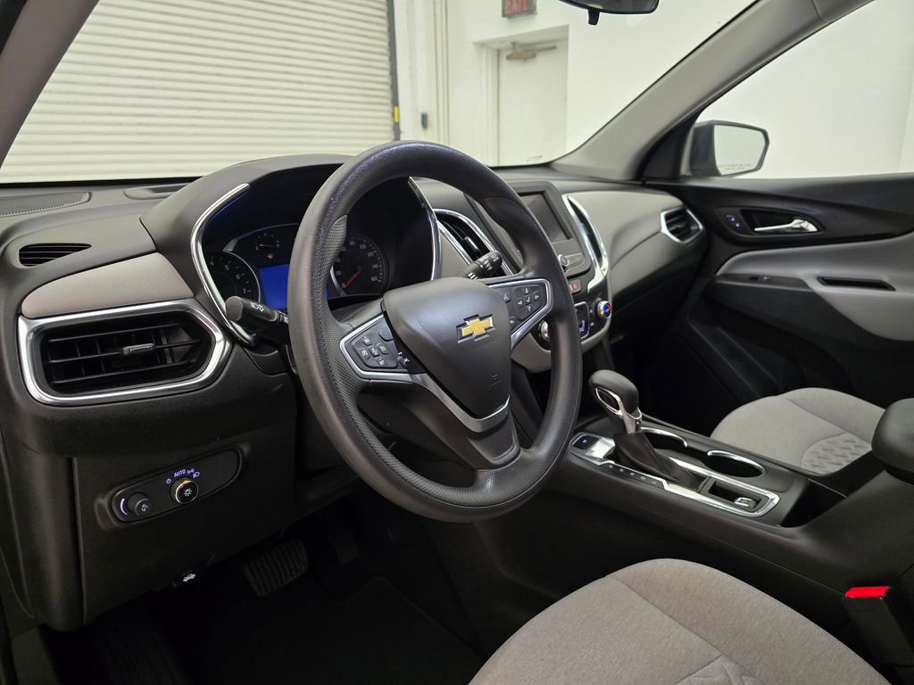 2023 Chevrolet Equinox LT photo 31