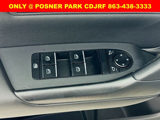 2024 Mazda CX-50 2.5 S Preferred photo 17