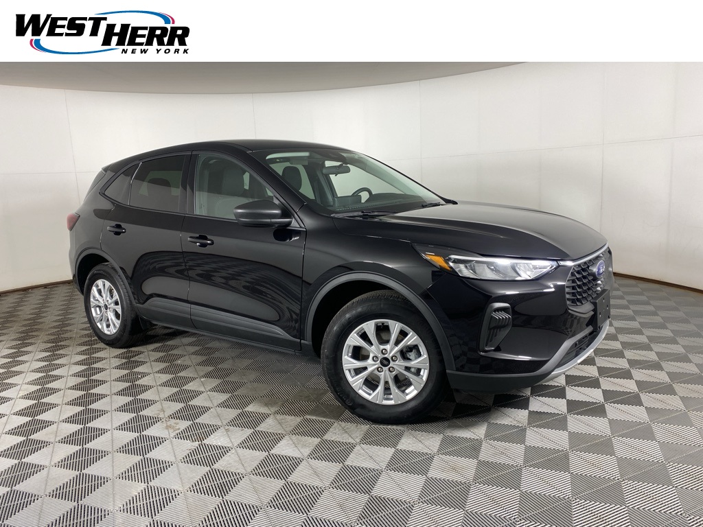 2025 Ford Escape Active's photo