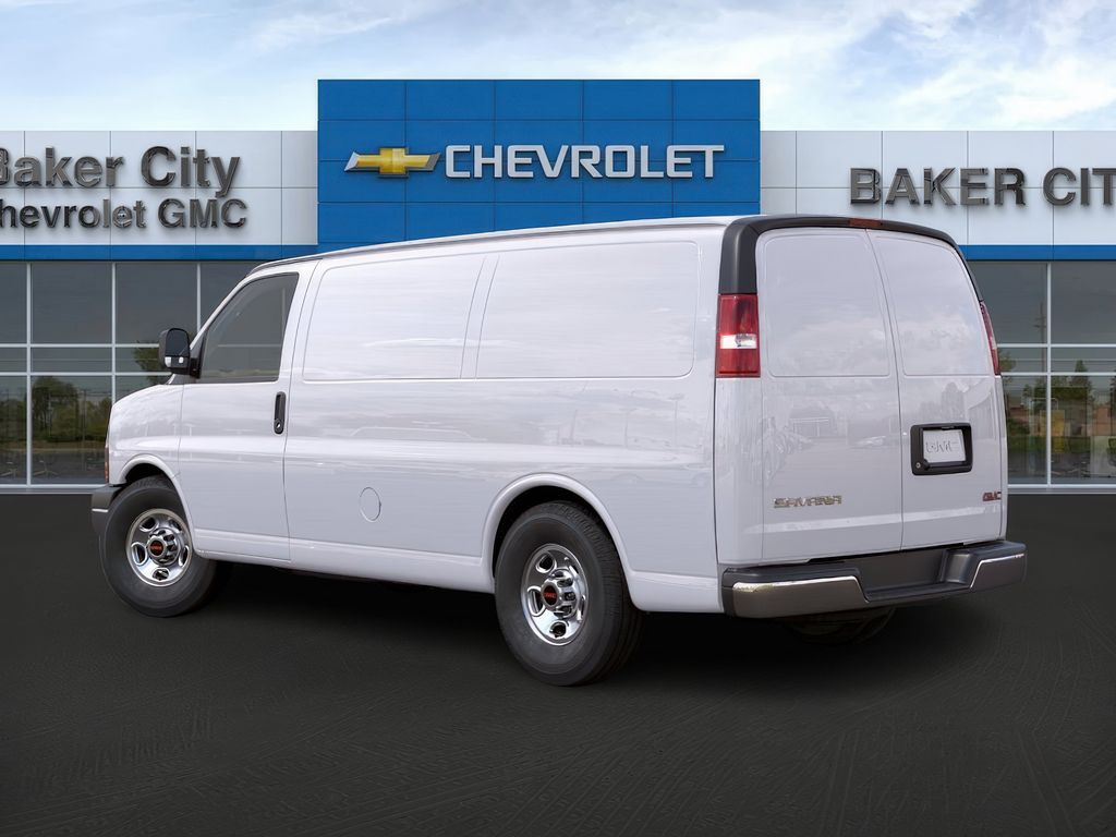 2025 Gmc Savana 3500 Cargo photo 2