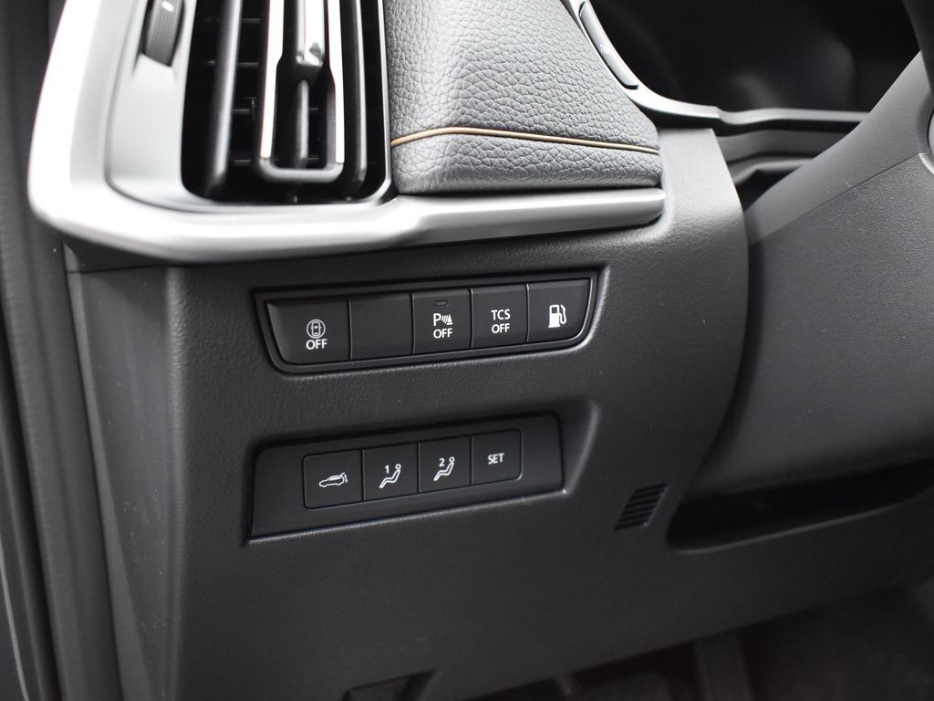 2024 Mazda CX-90 Premium photo 8