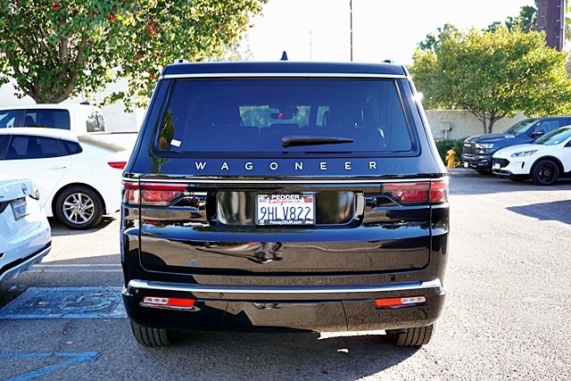 Used 2023 Black Jeep Base image 8