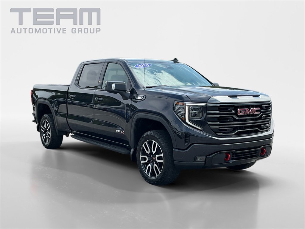 2023 GMC Sierra 1500 AT4's photo
