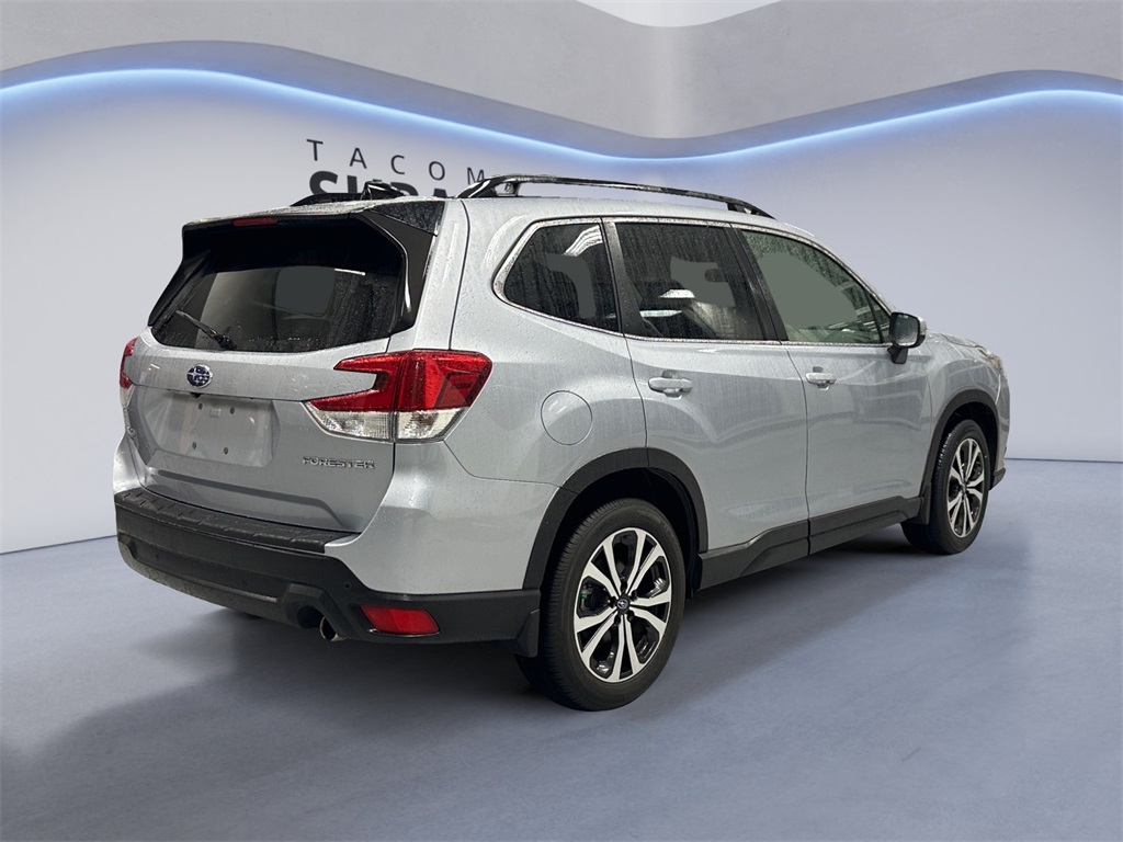 2024 Subaru Forester Limited photo 4