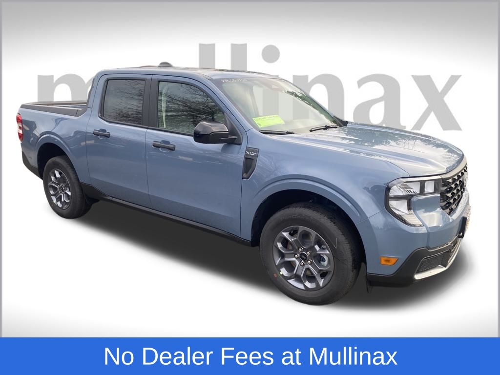 2025 Ford Maverick XLT's photo