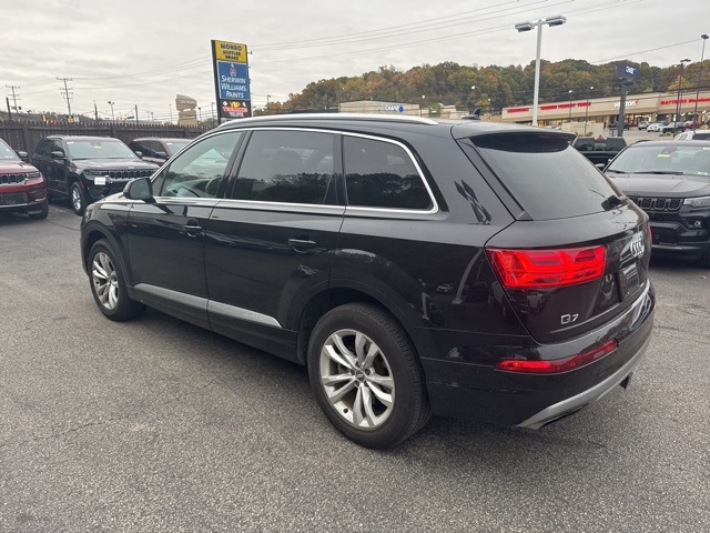 2019 Audi Q7 55 Premium Plus photo 3