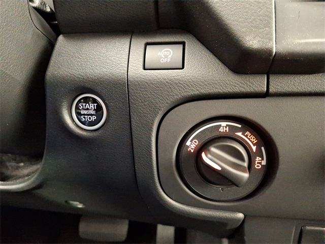 2025 Nissan Frontier SV photo 24