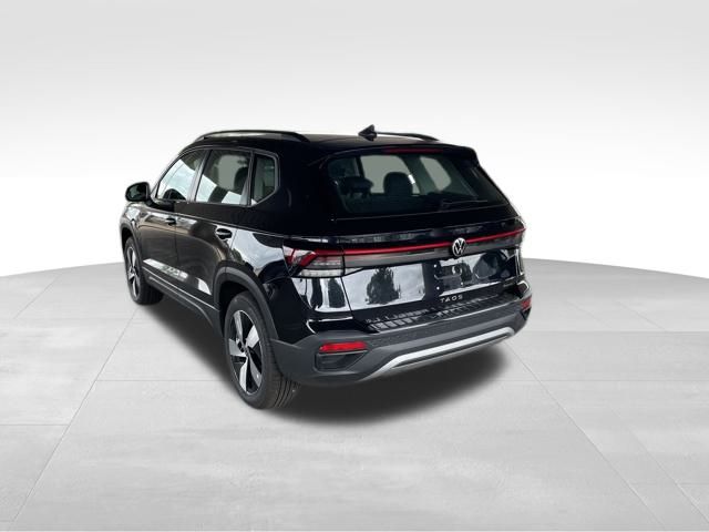 2025 Volkswagen Taos S photo 3