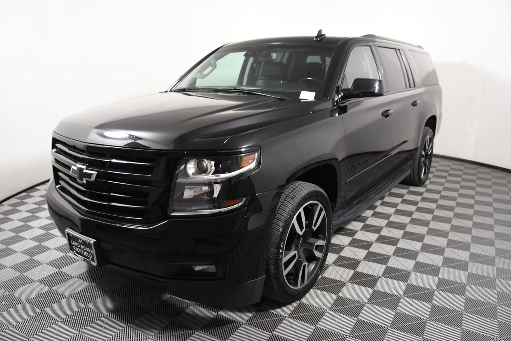 2019 Chevrolet Suburban Premier's photo