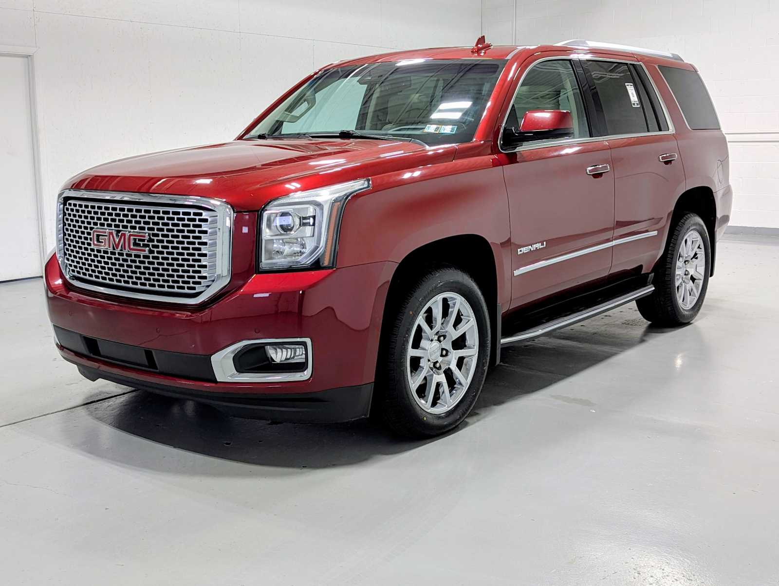 2017 GMC Yukon Denali's photo