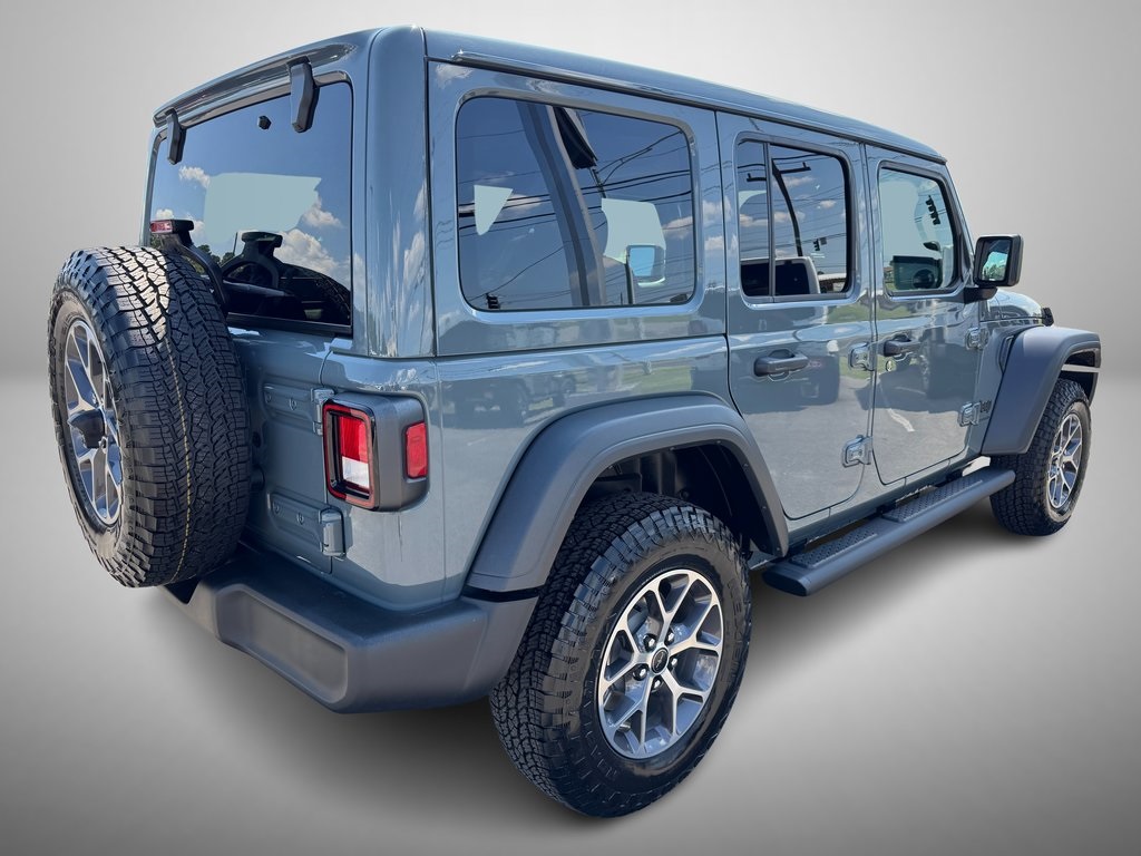 2025 Jeep Wrangler Sport S photo 3