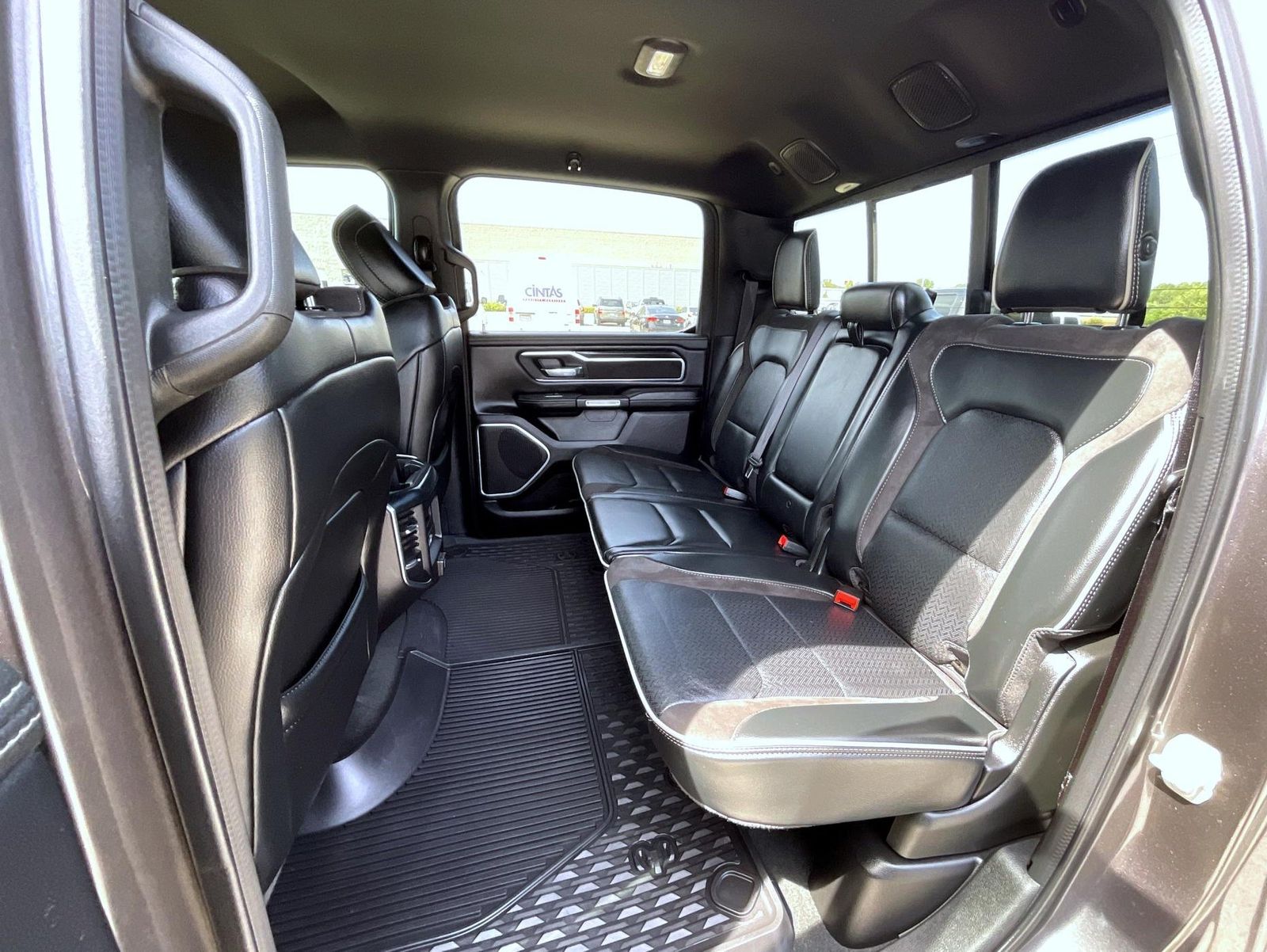 2023 Ram 1500 Laramie photo 19
