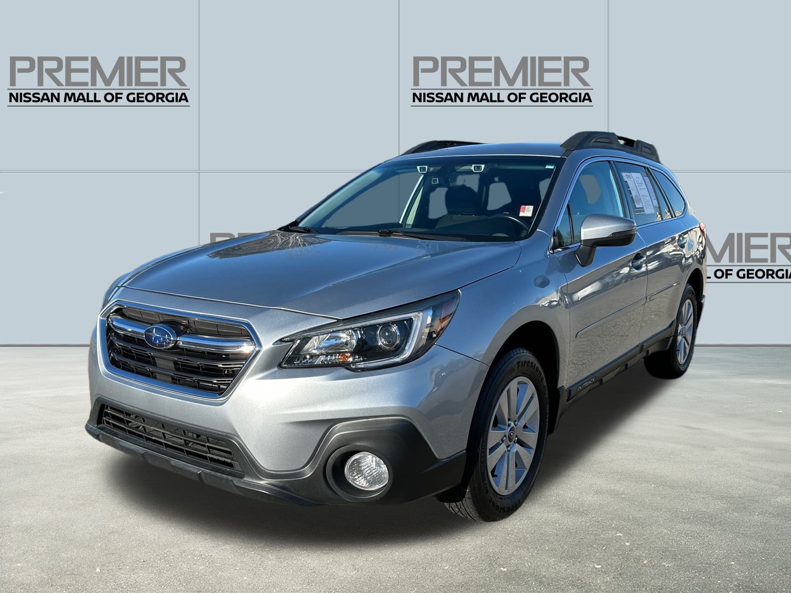 2018 Subaru Outback Premium's photo