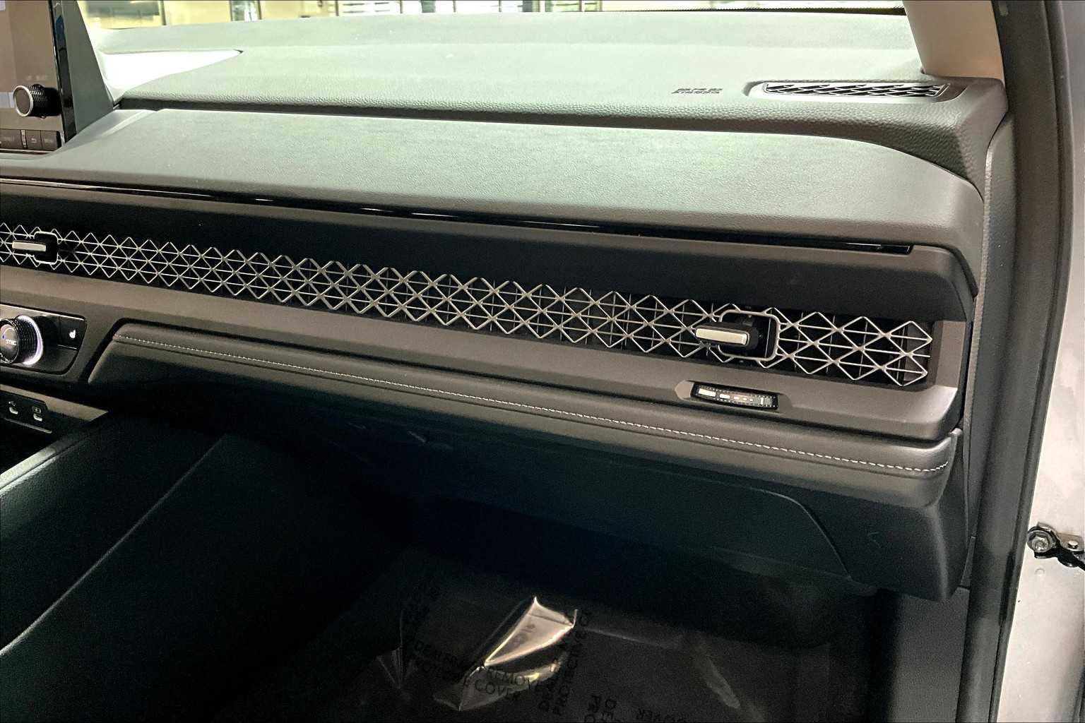 2024 Honda Accord EX photo 18