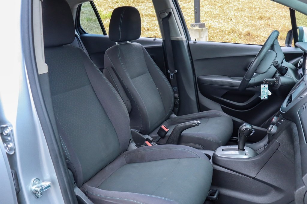 2016 Chevrolet Trax LS photo 12