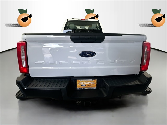 2025 Ford F-250 XL photo 3