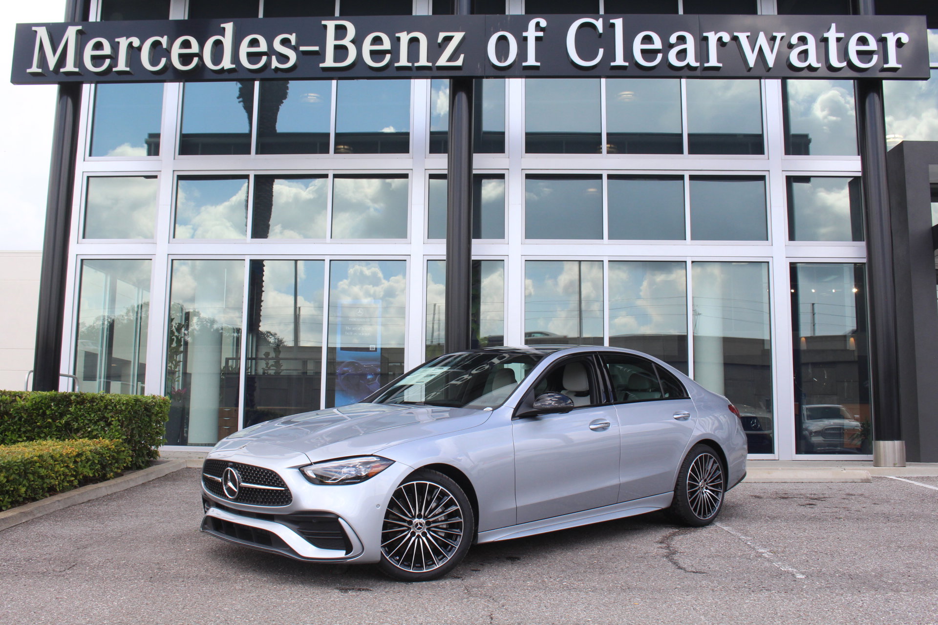 2025 Mercedes-Benz C-Class Sedan C 300's photo