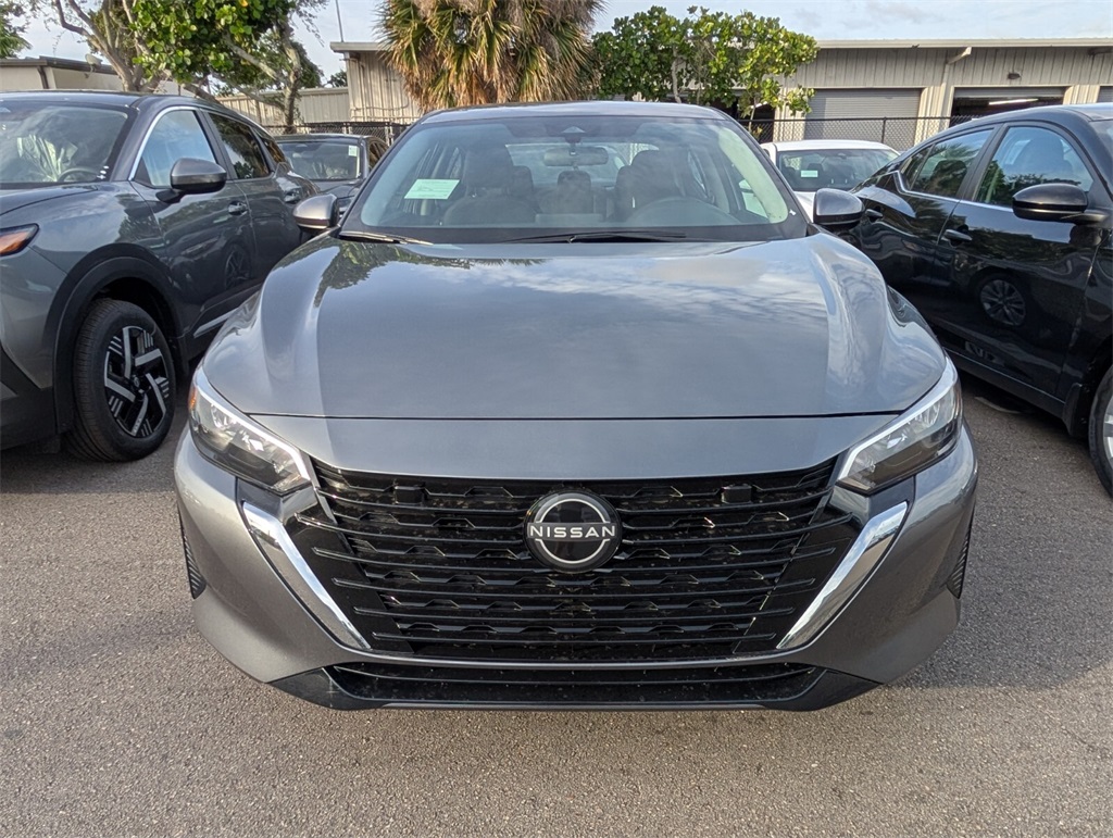 2025 Nissan Sentra S photo 3