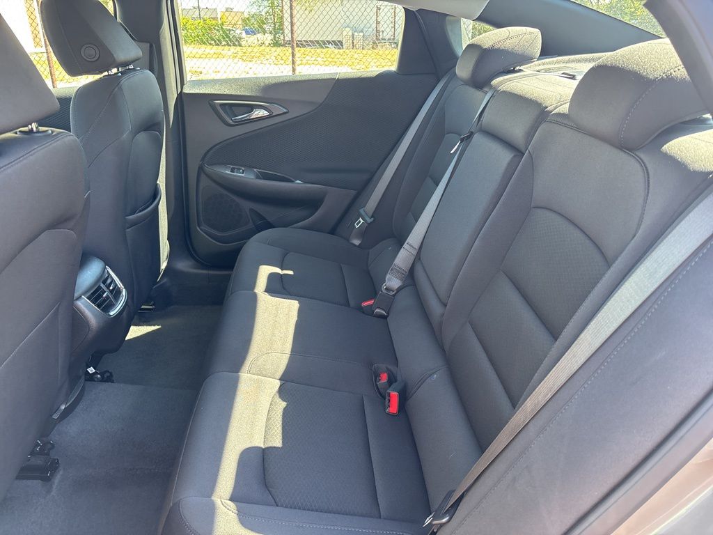2024 Chevrolet Malibu 1LT photo 25