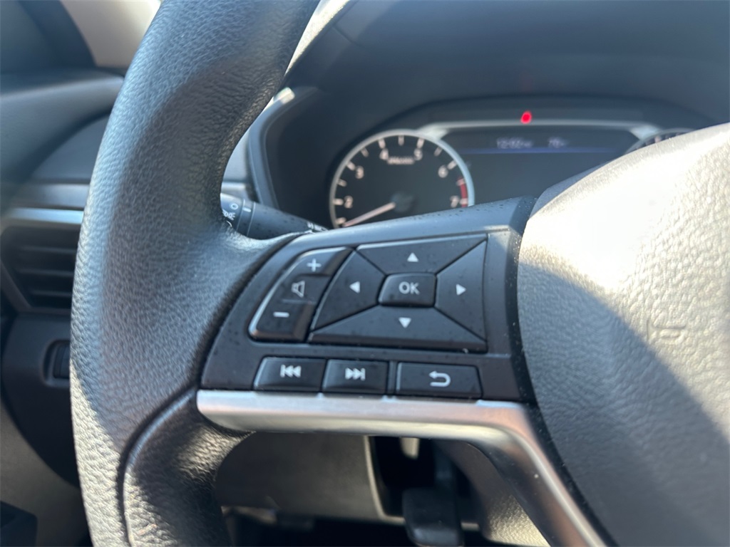 2024 Nissan Altima 2.5 SV photo 27