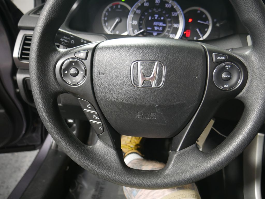 2014 Honda Accord LX photo 15