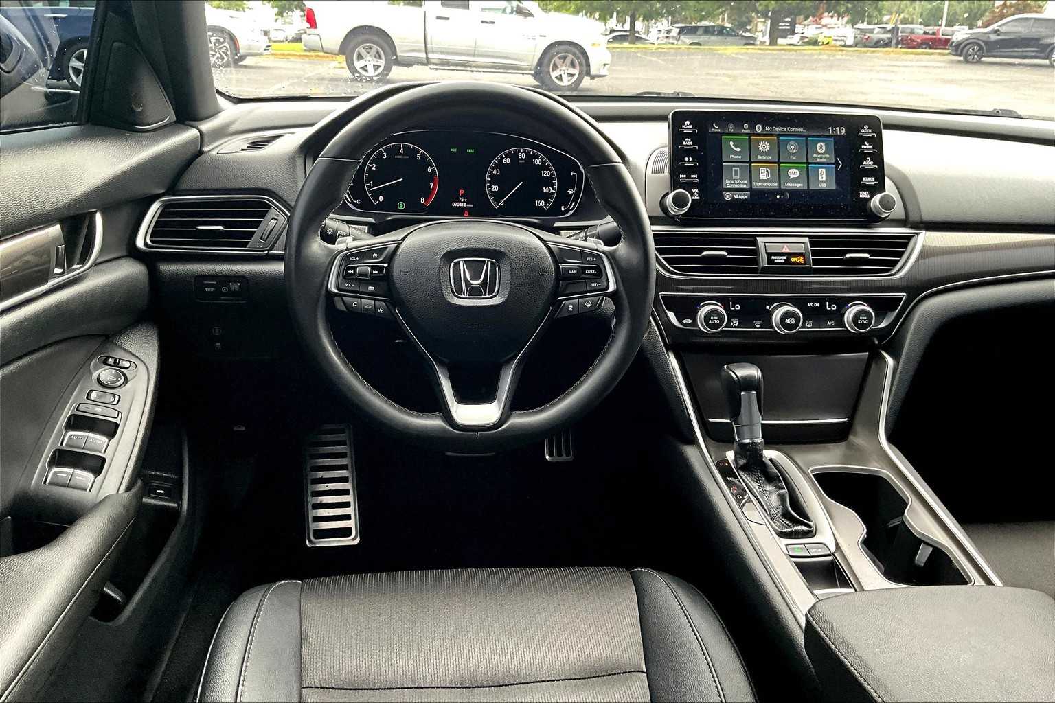 2019 Honda Accord Sport 1.5T photo 5