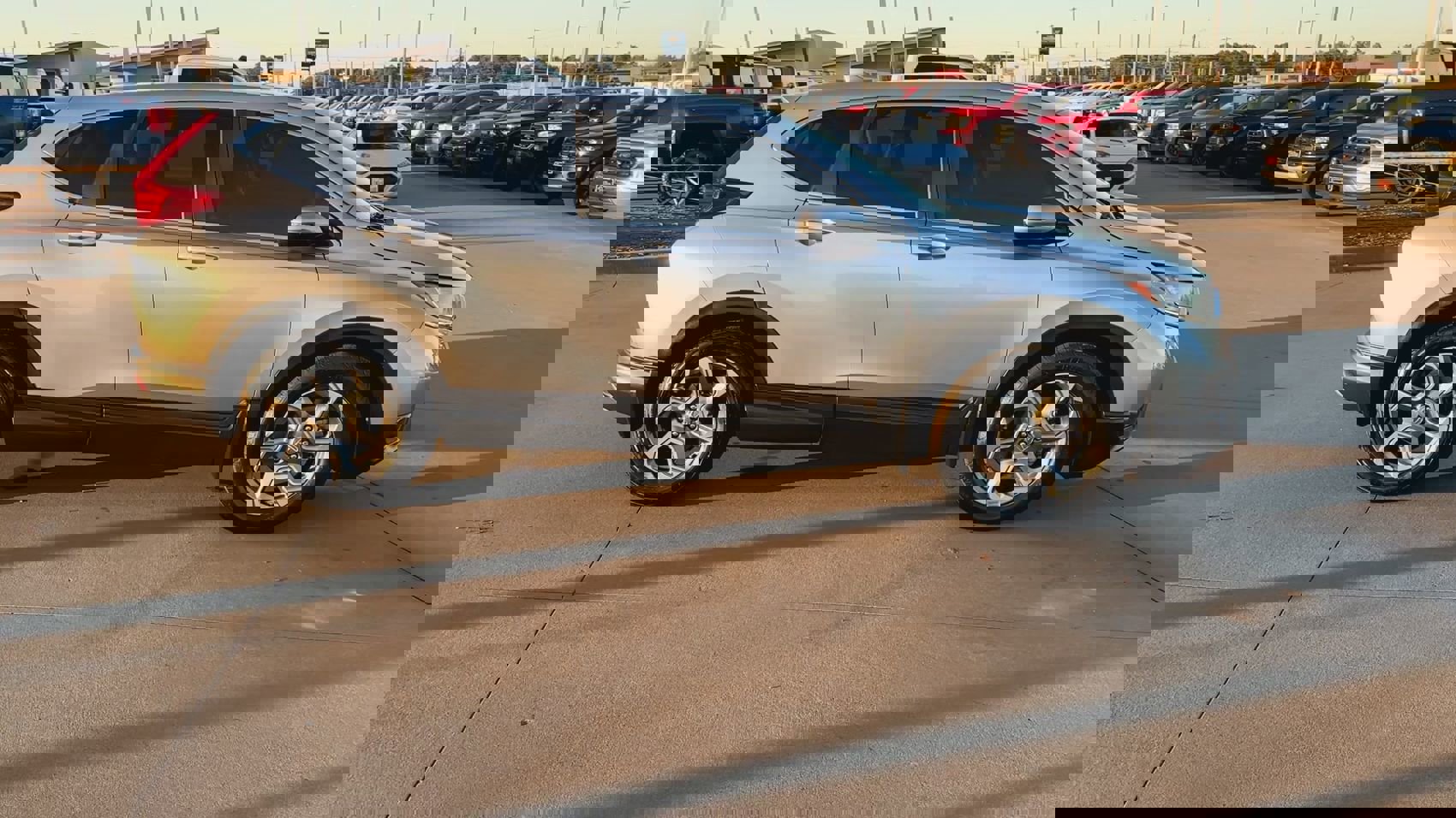 2019 Honda CR-V EX photo 2