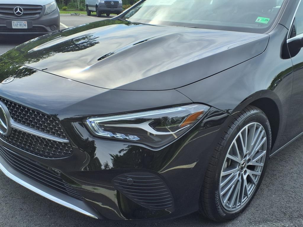 2026 Mercedes Benz CLA 250 4MATIC photo 2