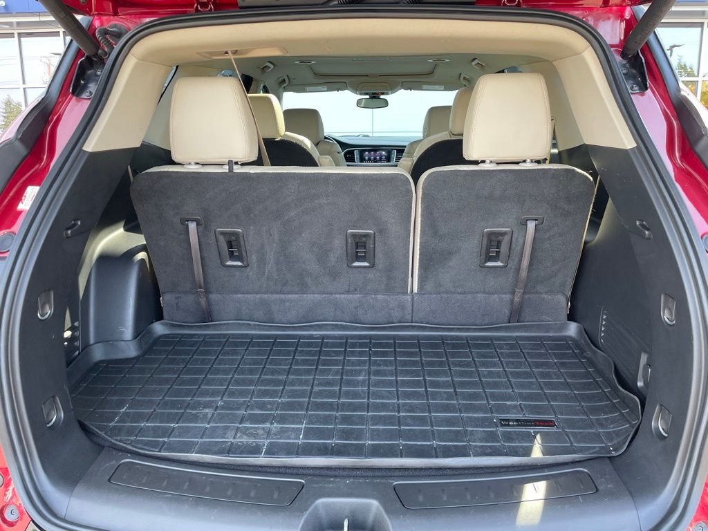2020 Buick Enclave Essence photo 21