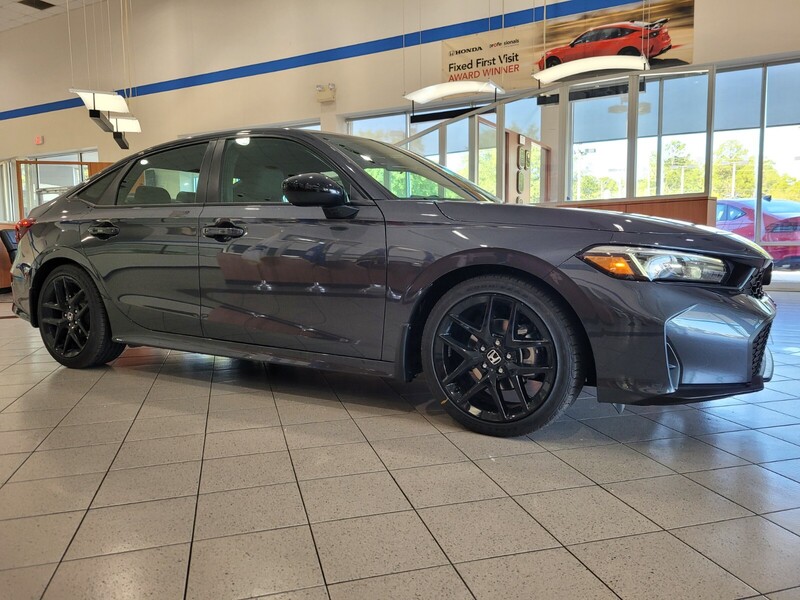 2026 Honda Civic Sport photo 3