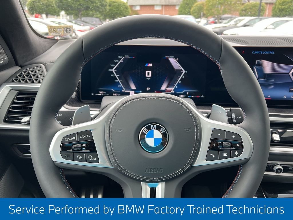2025 Bmw X7 M60i photo 14