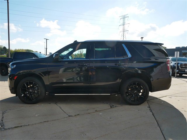 2023 Chevrolet Tahoe LS photo 3