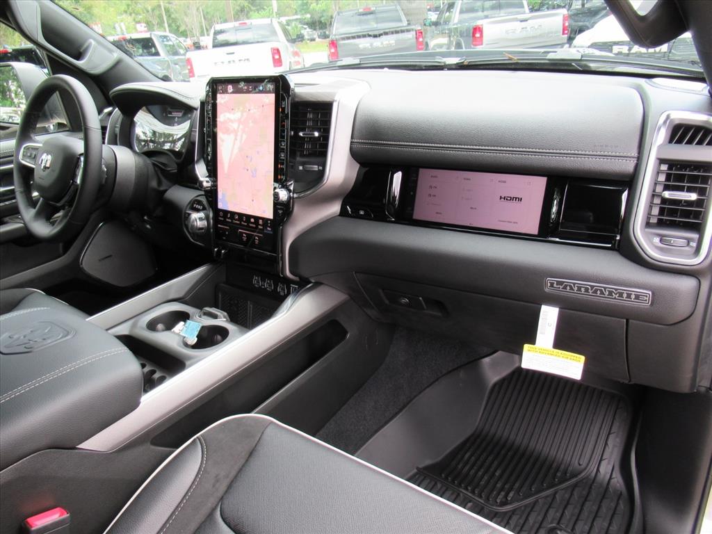 2026 Ram 1500 Laramie photo 10