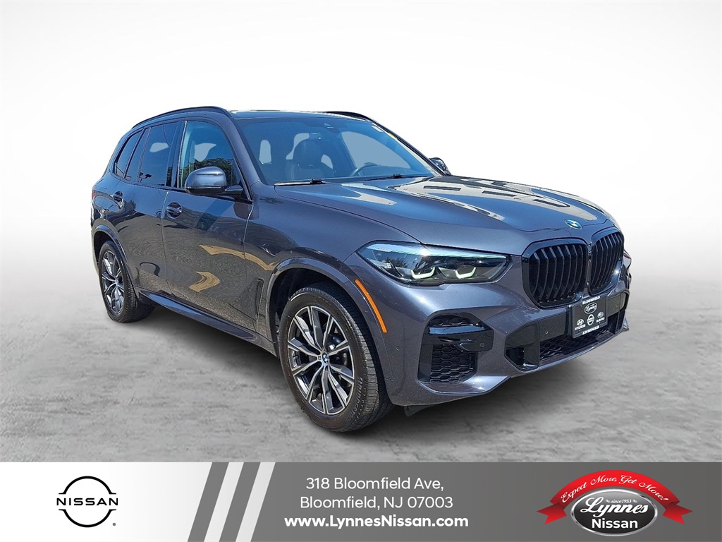2022 BMW X5 40i's photo