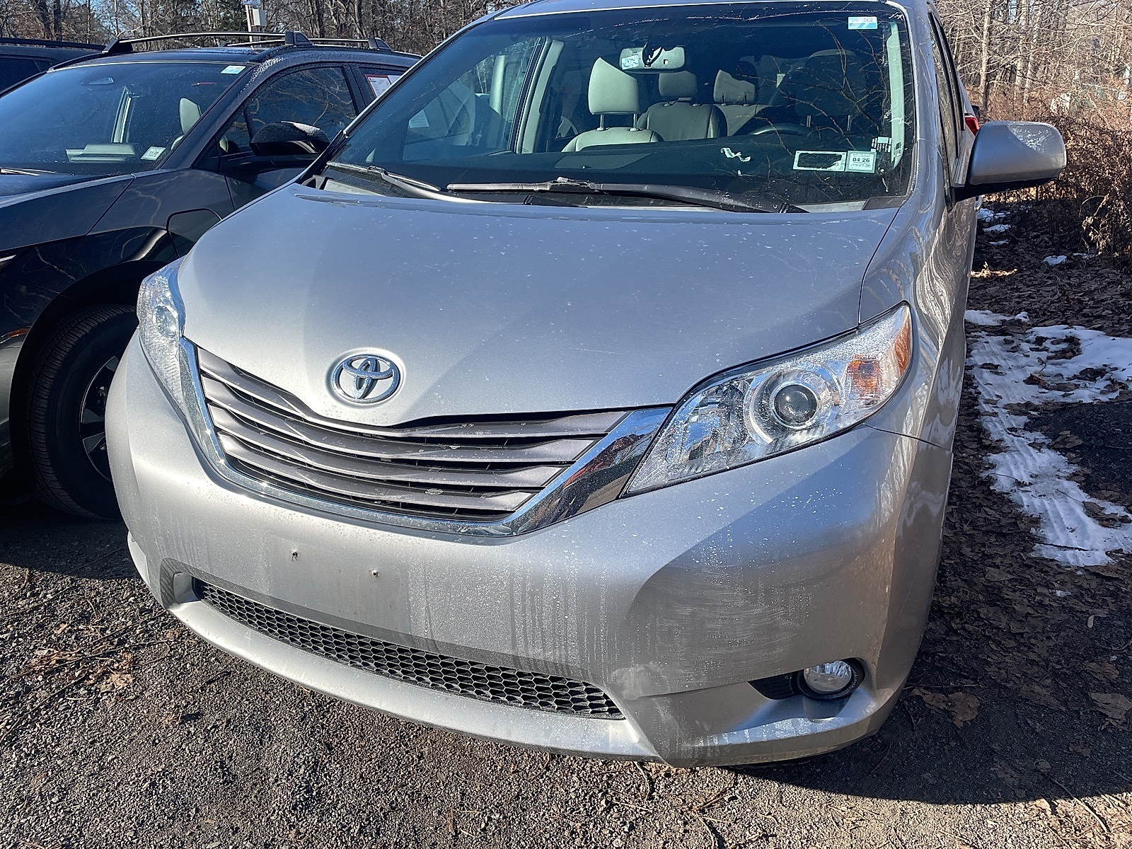 2015 Toyota Sienna XLE's photo