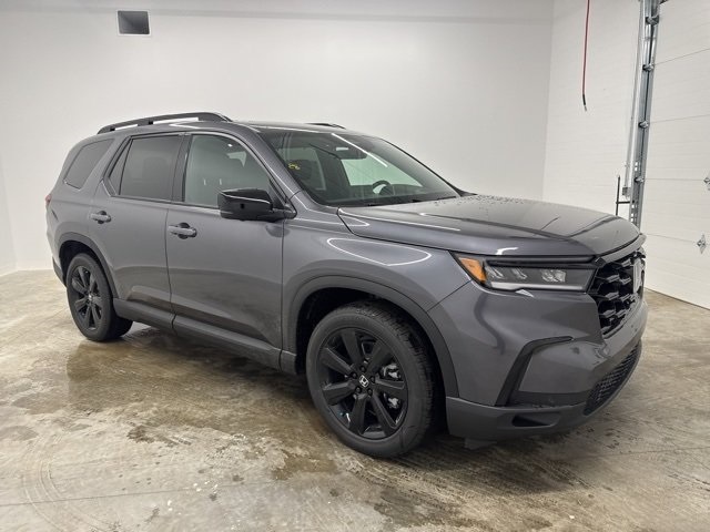 2025 Honda Pilot Black Edition photo 4