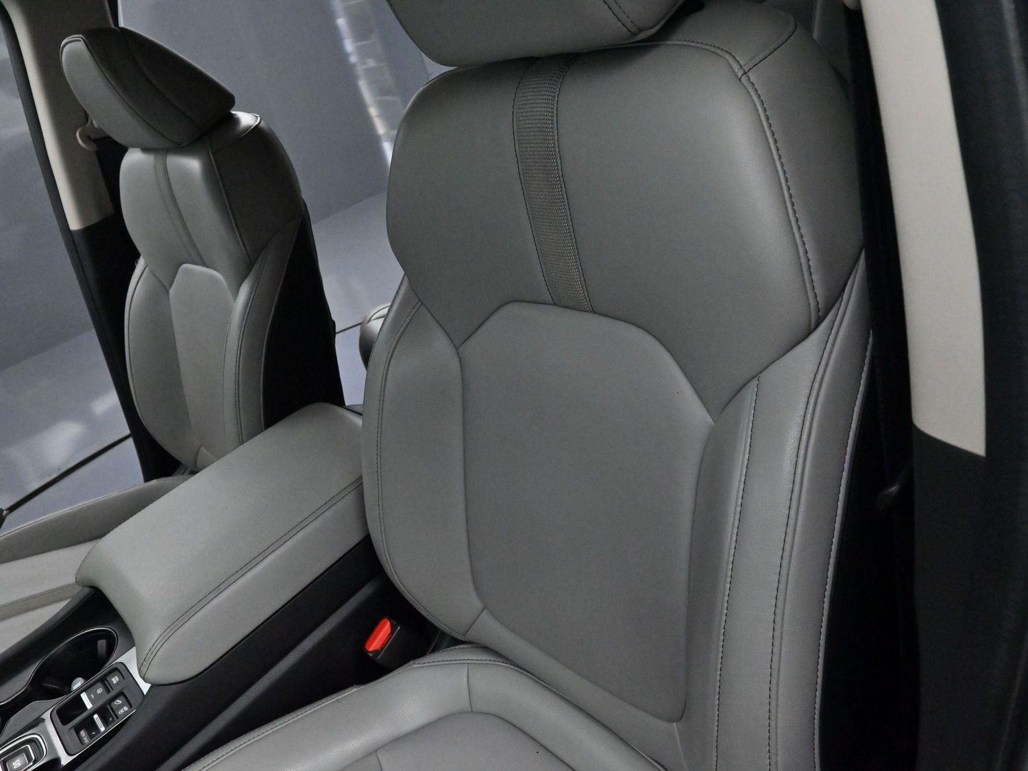 2023 Honda Pilot EX-L photo 12