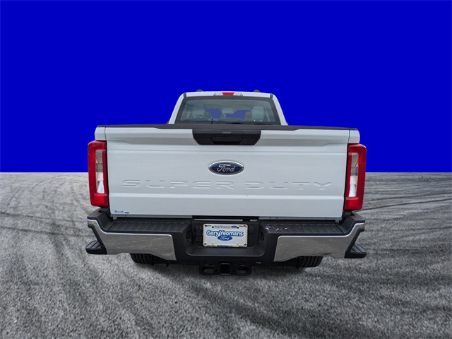 2026 Ford F-350 photo 5