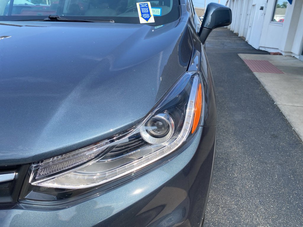 PreOwned 2022 Chevrolet Trax LT SUV in Fredonia 24562B Basil