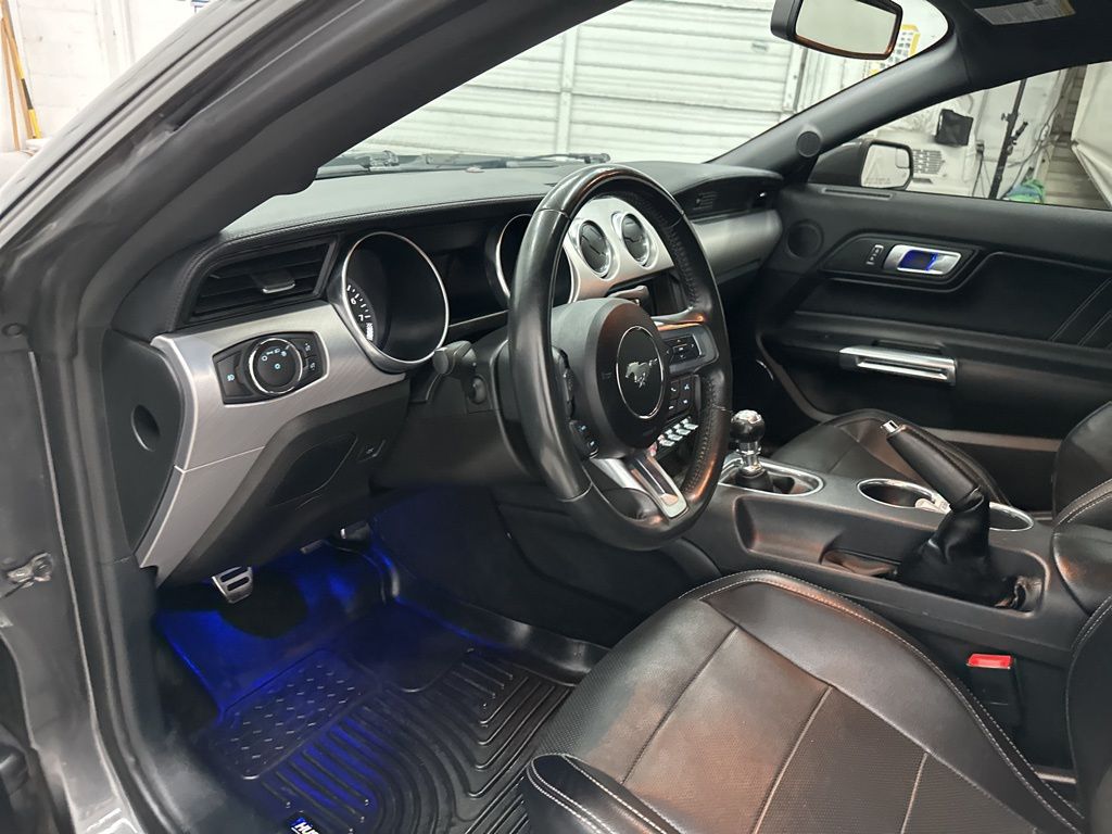 2020 Ford Mustang GT Premium photo 8
