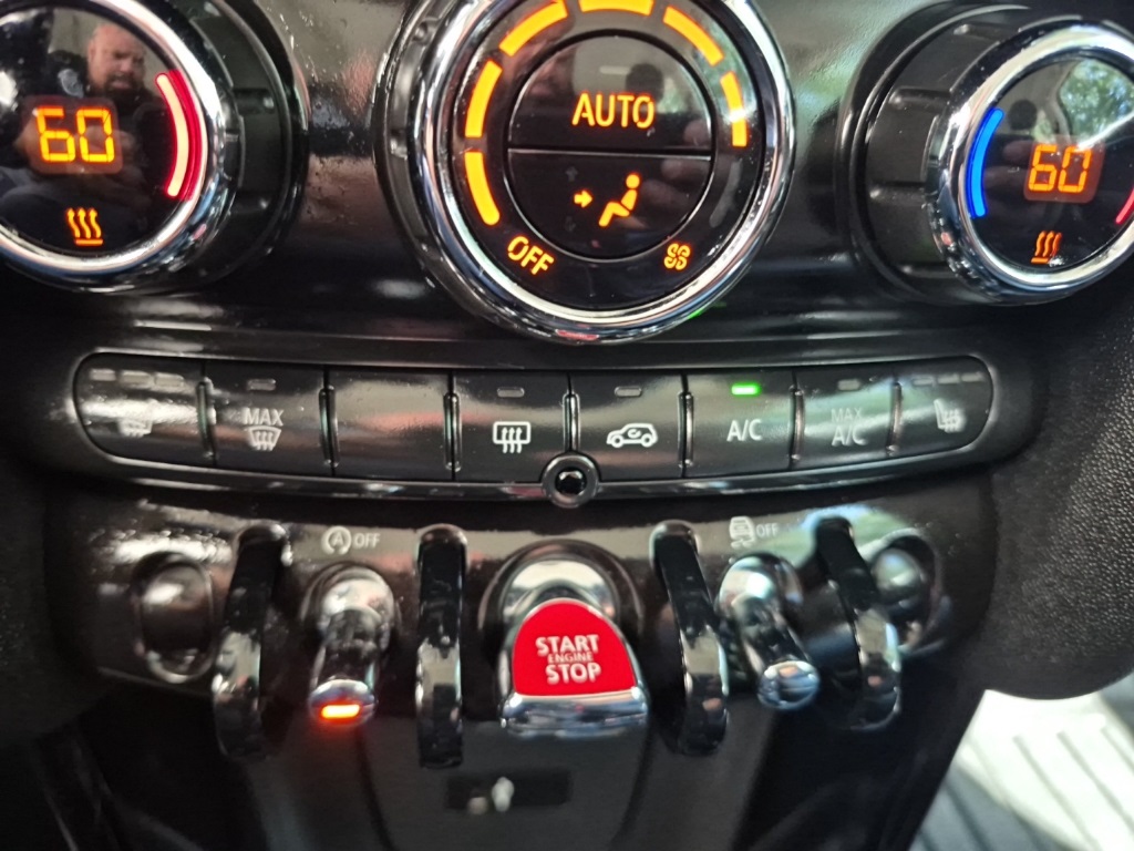 2019 Mini Cooper 2 Door Hardtop photo 16
