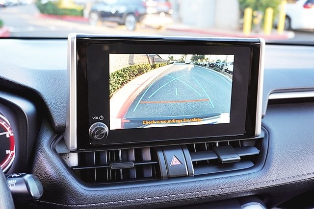 Used 2023 Black Toyota XLE image 27