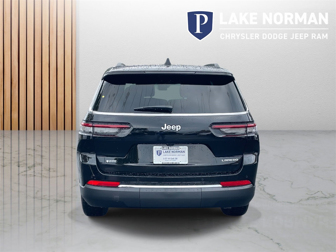 2025 Jeep Grand Cherokee Laredo X photo 7