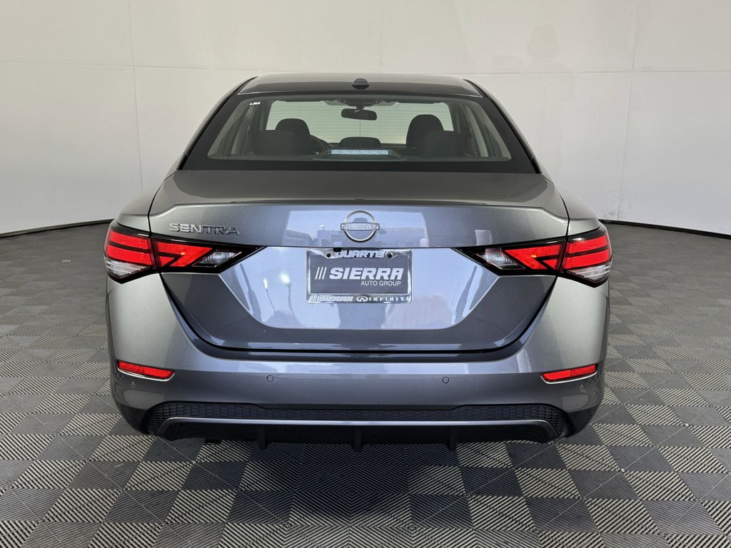 2025 Nissan Sentra SV photo 5